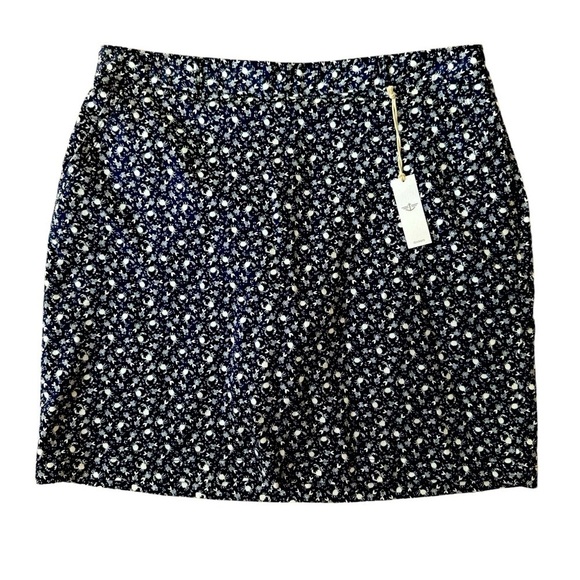Dockers Nautical Preppy Every Day Skooter Skort, Size 10 - Picture 1 of 8